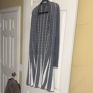 NIC+ZOE Black and White Open Cardigan